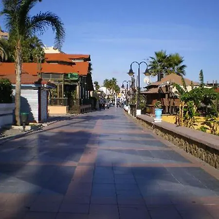 Nidos Waterfrontmalaga, Wifi,sat-tv,garage,seaviews,a/c Apartmán Torremolinos